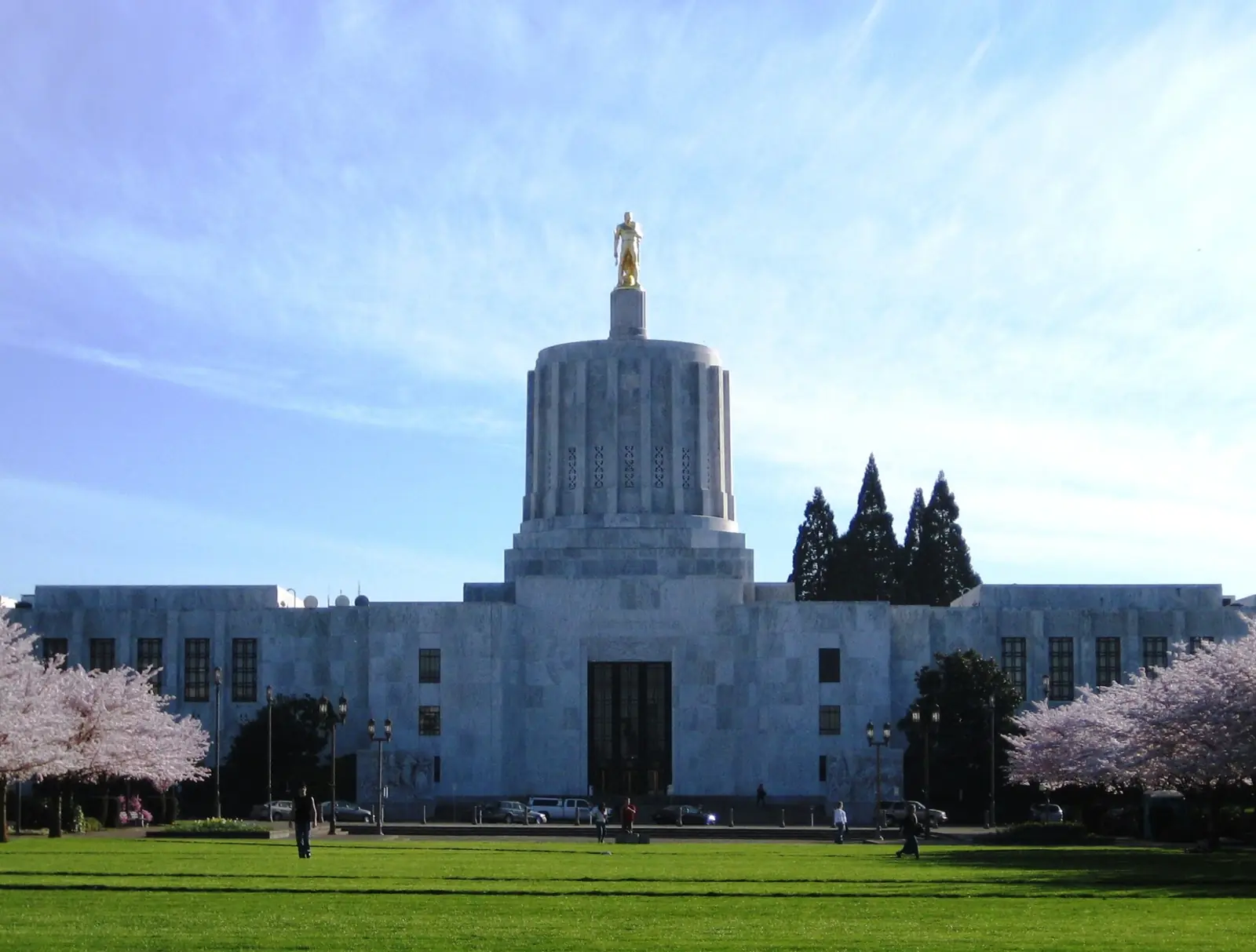 The Oregon State Capitol building